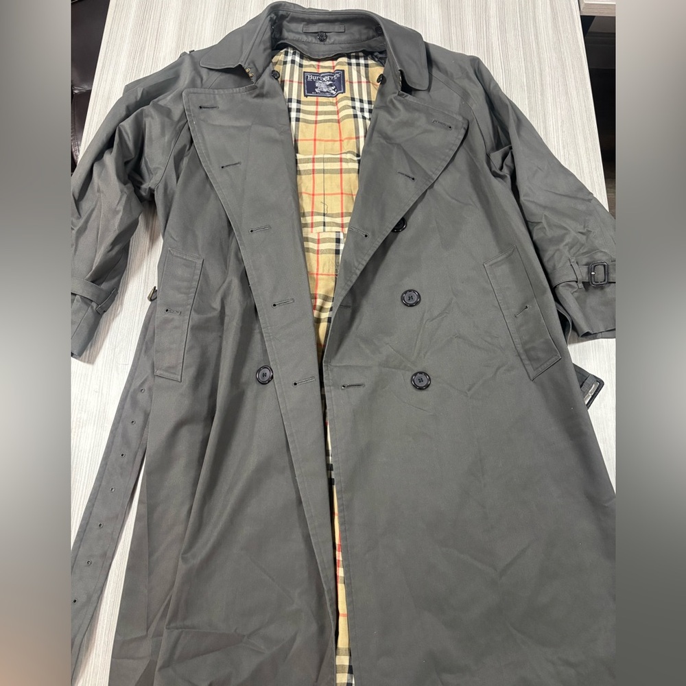 Vintage Burberry Double-Breasted Trench Coat with Signature Check Lining